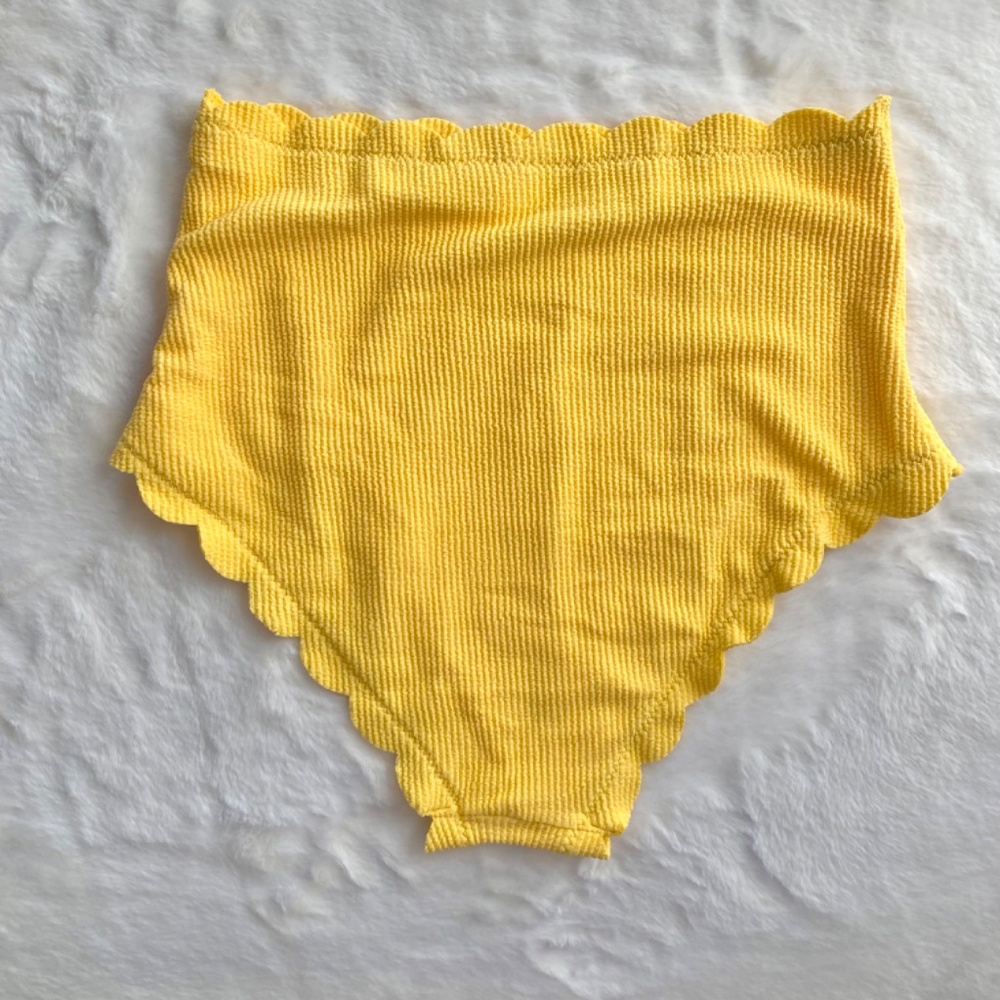 NWT High Waisted Yellow Bikini Bottoms Size Small - Picture 7 of 10